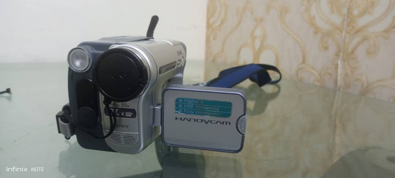 Sony DCR-TRV265E Camcorder handycam casstte recorder video camera 0