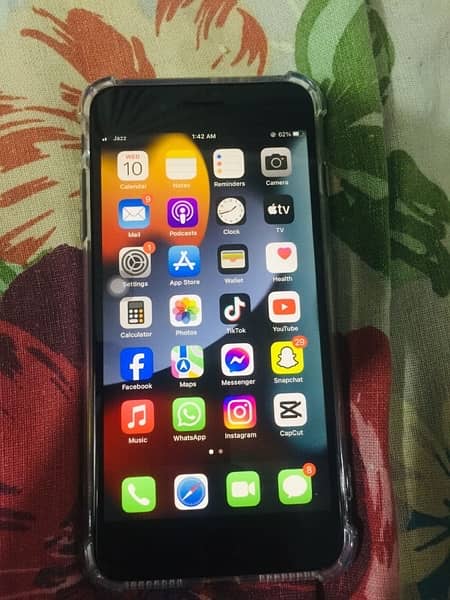 I phone 7 plus 3