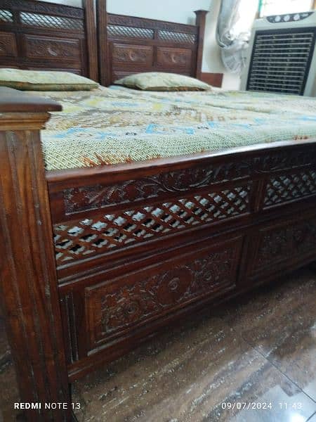 Chinioti pair of single bed with mattress for sale 3
