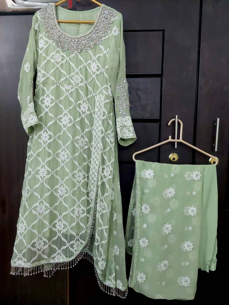 Beautiful stitched Embroidered chiffon 0