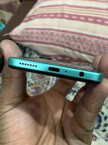 tecno camon 19 neo 6gb 128 gb 10/10 condition no open no repain . 4