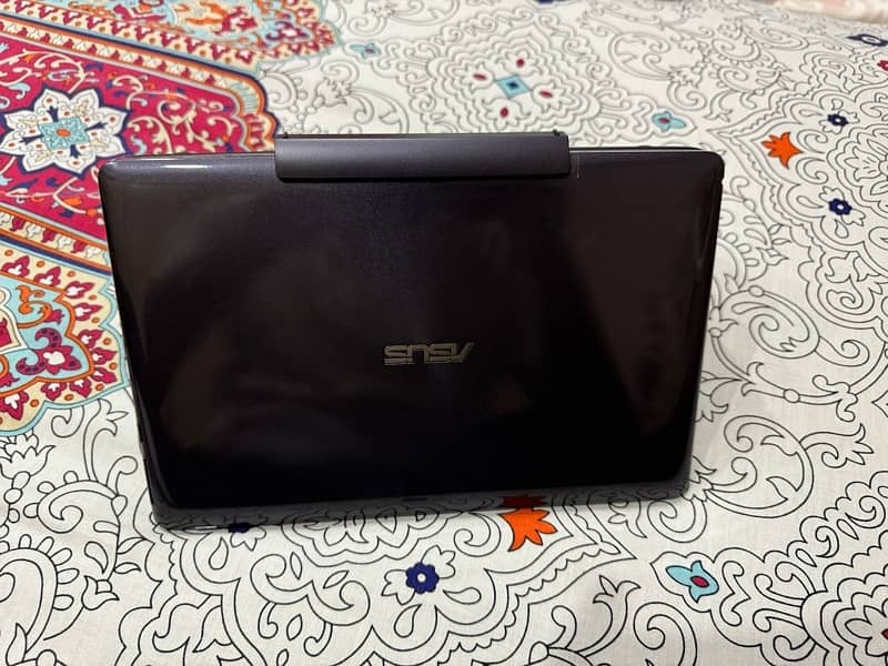 ASUS deattachable Laptop touchscreen 0