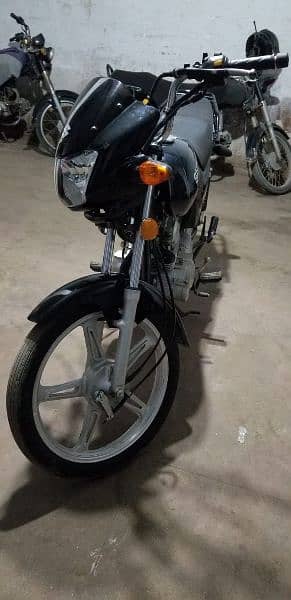 Suzuki GD110 2017 model faislabad number. 5