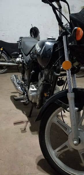 Suzuki GD110 2017 model faislabad number. 6