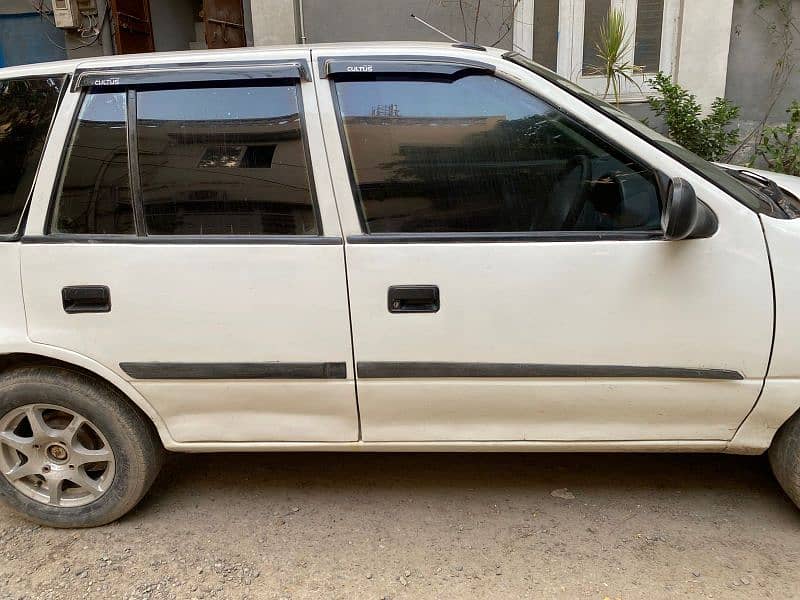 Suzuki Cultus VXL 2005 4