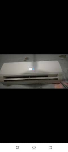 R32 HAIER 1 TON NON INVERTER Gas leag