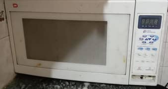 Microwave OvenFOR SALE NOT REPAIR BEFOR GARNTY