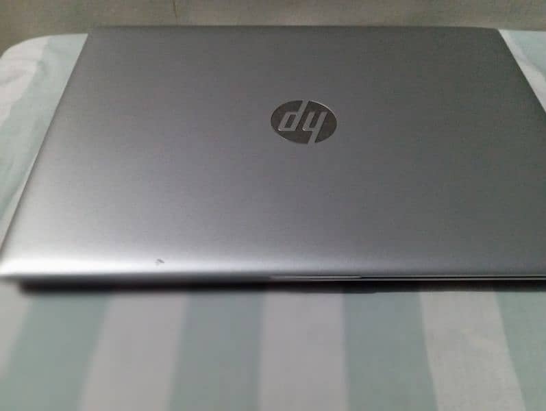 HP ProBook 5