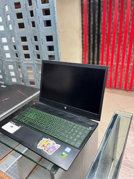 Hp pavilon 15 Laptop - Gaming Laptop 2