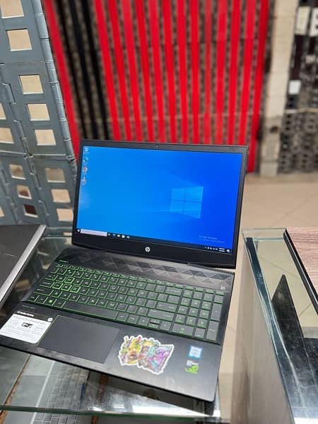 Hp pavilon 15 Laptop - Gaming Laptop 4