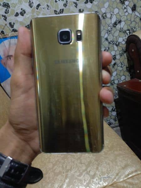 Galaxy Note 5 4/32 very good conidion not repair only shaded panel 2