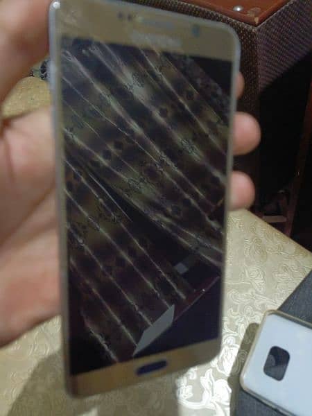 Galaxy Note 5 4/32 very good conidion not repair only shaded panel 6