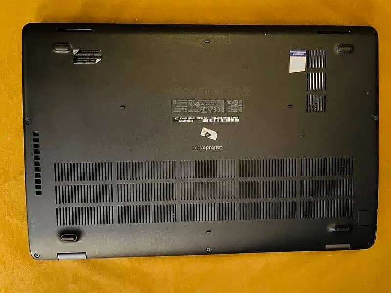 Dell Latitude 5500 i7 8th Generation Touch Screen New condition 4