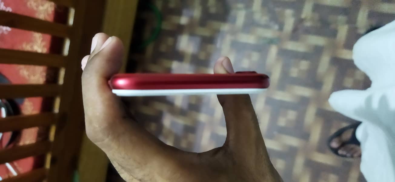 iPhone 7 red colour 5