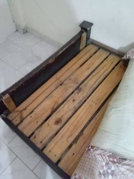 single bed 2