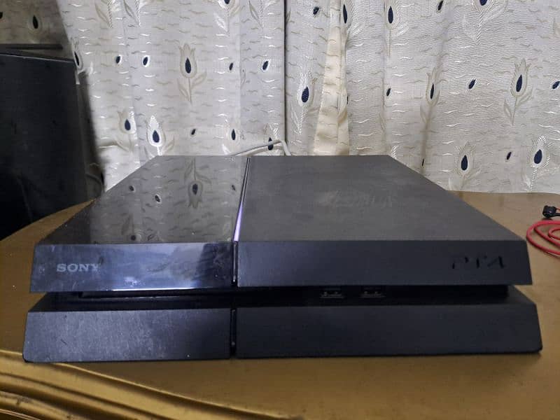 PS4 FAT 500GB WITH 1 CONTROLLER 1