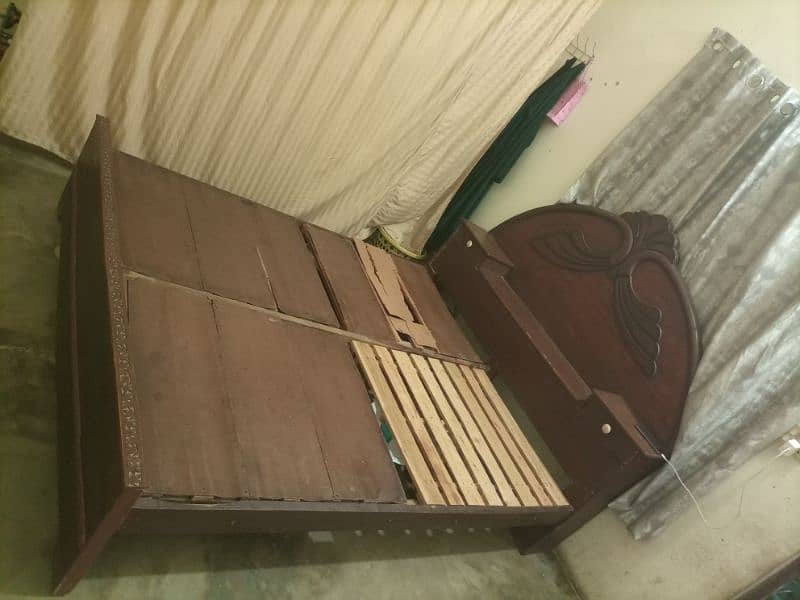 King size bed for sale 1