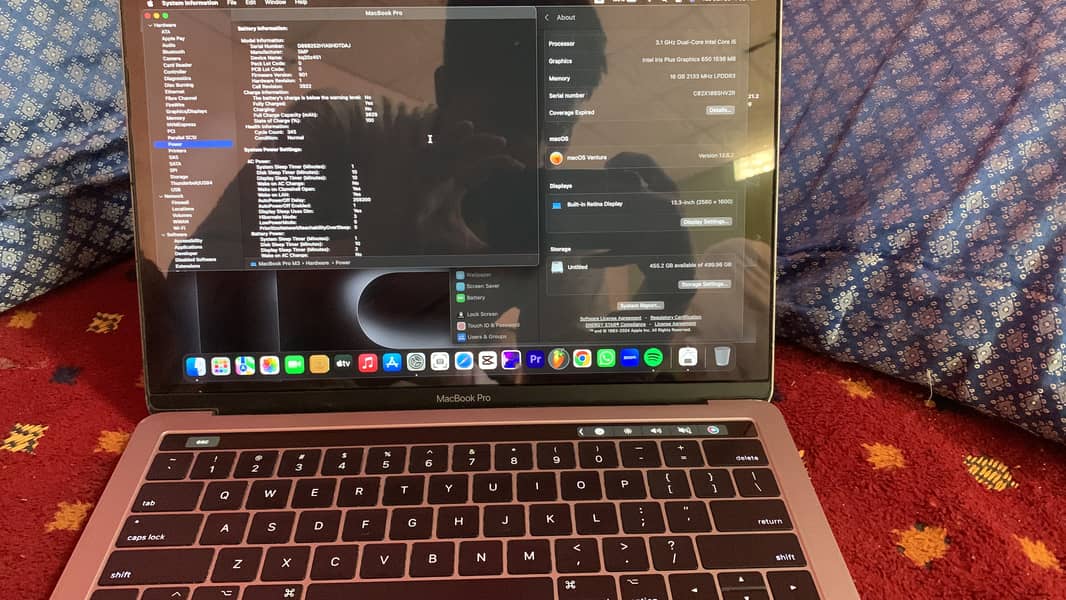 MacBook Pro 2017 Core i5 13 Inch Four Thunderbolts 4