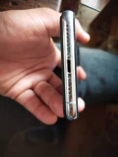 i phone xs 10 by 9 256 gb luch conditions