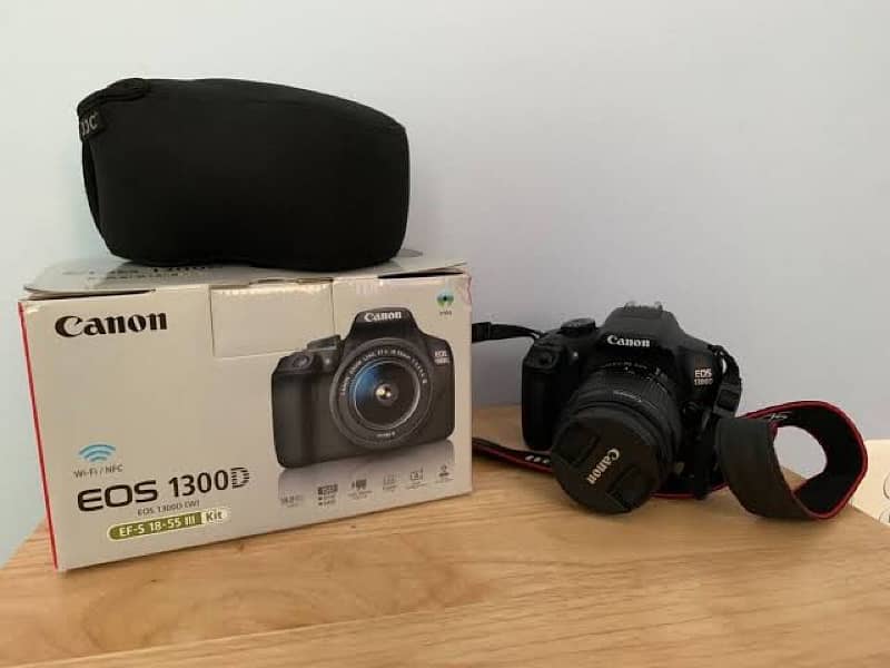 CANON 1300D with complete box and extra lense 2