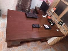 Office Executive table and chair