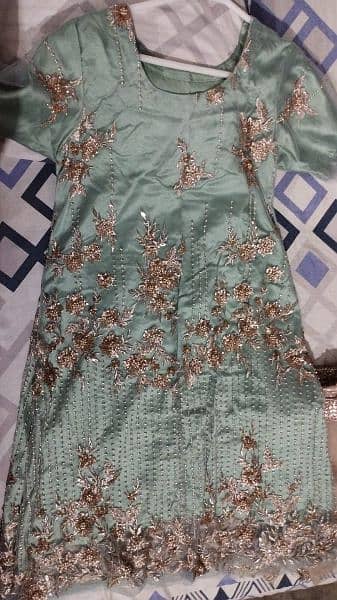 good condition dress 1