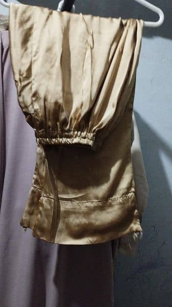 good condition dress 2