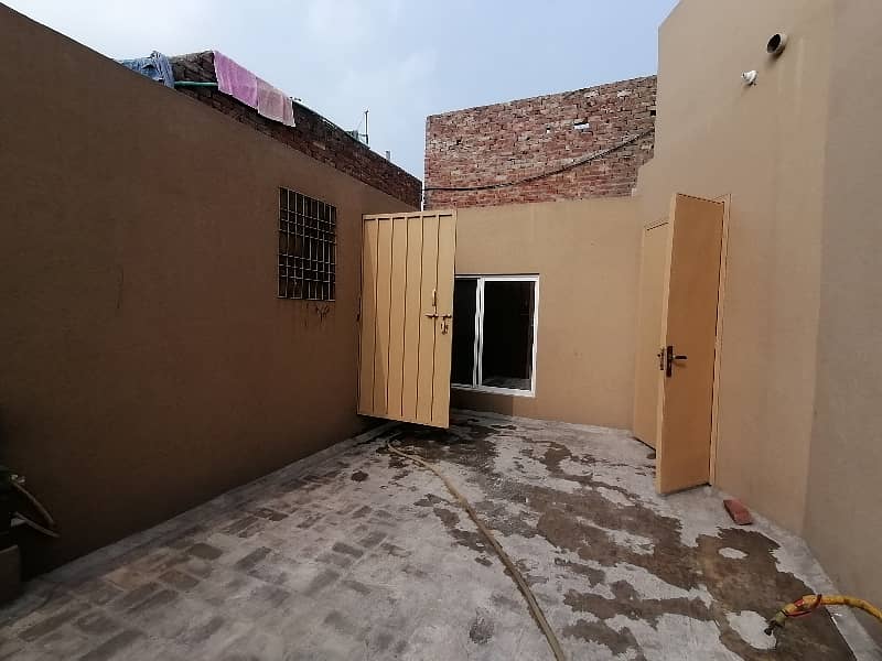House For sale In Rs. 12500000 13