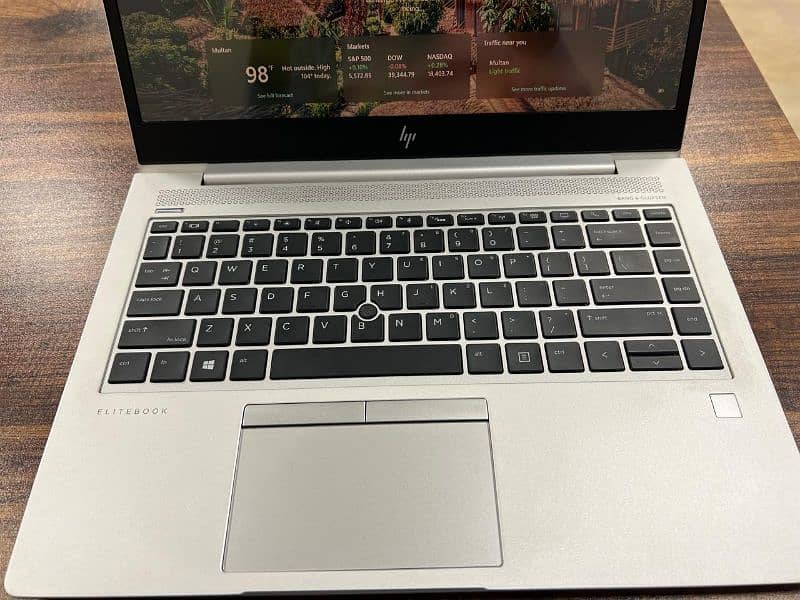 Hp 745 G5 Elitebook Lush condition 1