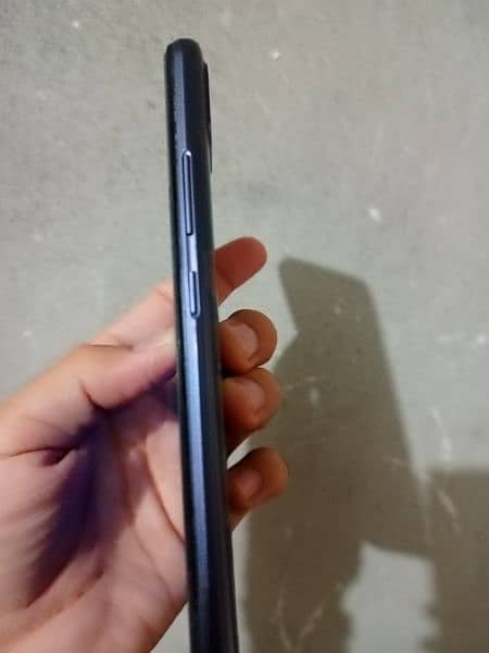 Realme C25s 4/64 7