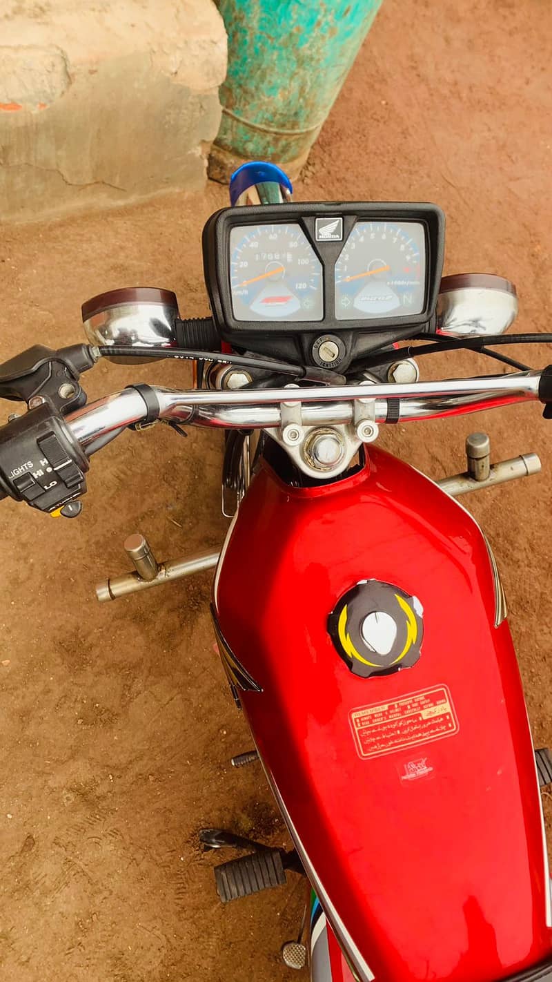 Honda CG 125 2023 1