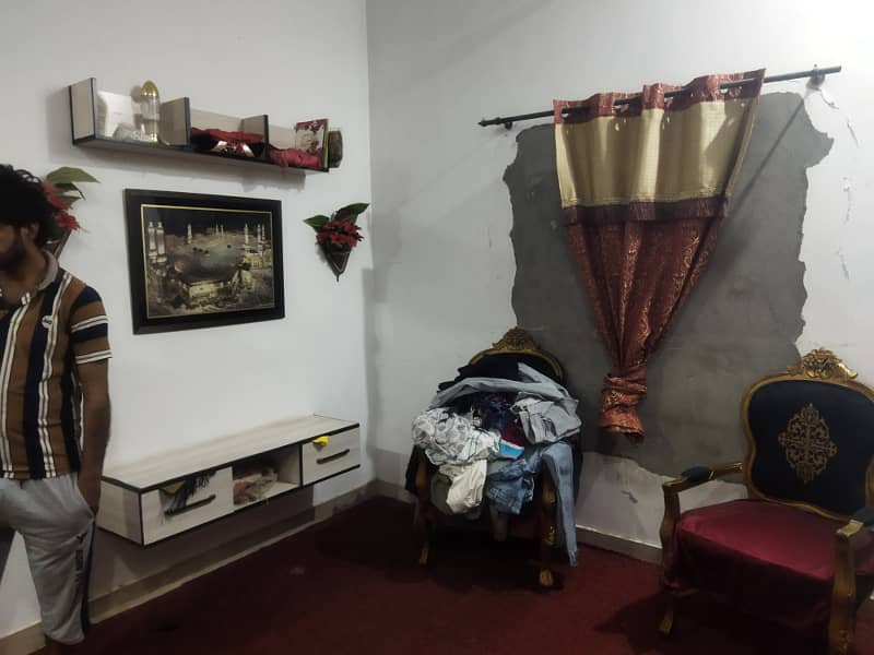 flat available for rent in pak arab housing  Main farozpur road Lahore 2
