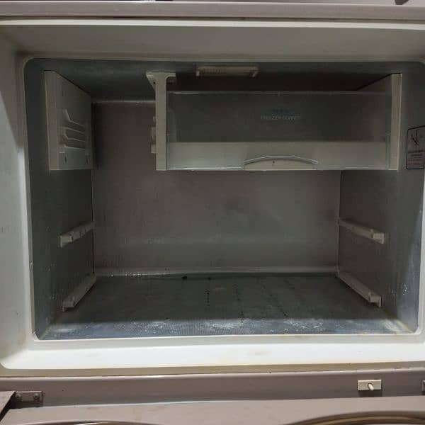 Refrigerator working condition 10