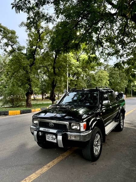 Toyota Hilux 1997 Japanese LN 112 Wide Body 18