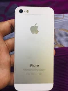 IPhone 5 PTA APPROVED 16 Gb