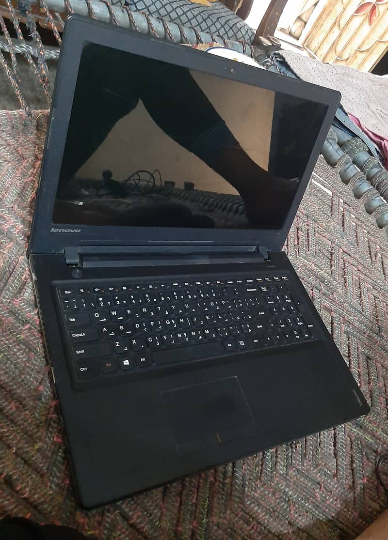 Lenovo IdeaPad 300 (5th generation 4gb 500memory 0