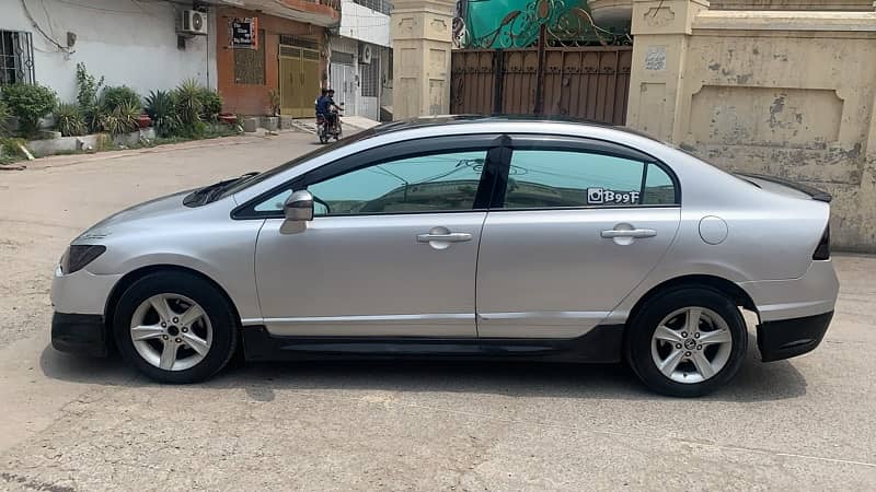 Honda Civic Oriel 2007 5