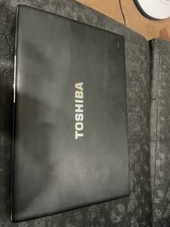 Toshiba core i3 4gb ram 500 gb hard