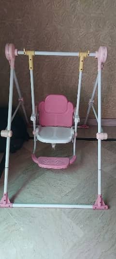 baby swings 1 yaer ago we buy pink colour 0