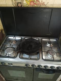 Cooking Range in working condition