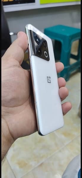 I m sell one plus 10 pro 512 GB 0