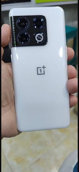 I m sell one plus 10 pro 512 GB 2