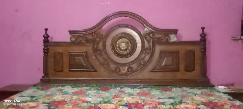 used bed for sale in best condition 0