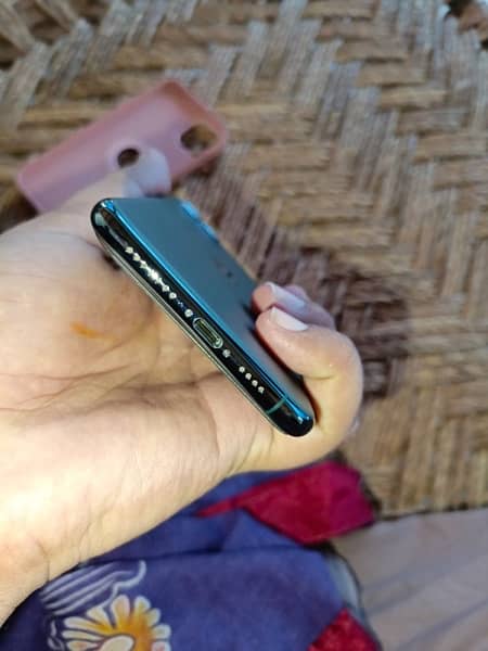 iphone 11 pro max 512gb non PTA 5