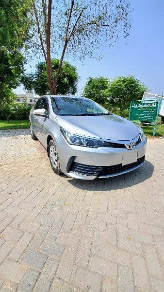 Toyota Corolla GLI 2019 Fresh Total Genuine 1