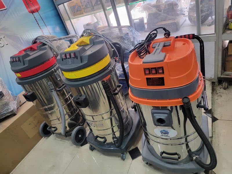 Triple Motor Commercial vacuum cleaner Available 1