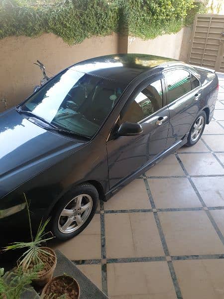 HONDA ACCORD  CL9 EXCILENT CONDTION 3