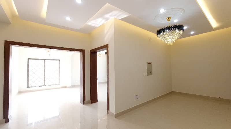 1 Kanal Brand New House For Sale 21