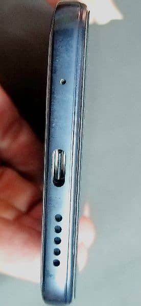 Redmi Note 11, 10/10 condition, Lite Used۔With Original Charger & Box 1