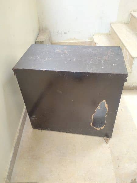 Computer table in Used Condition 1